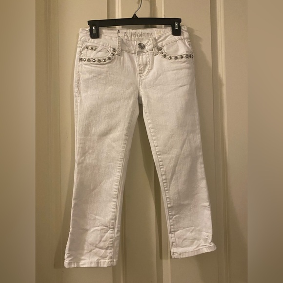 L.A. Idol Women's low rise capri white jeans in size 27 - Picture 3 of 3